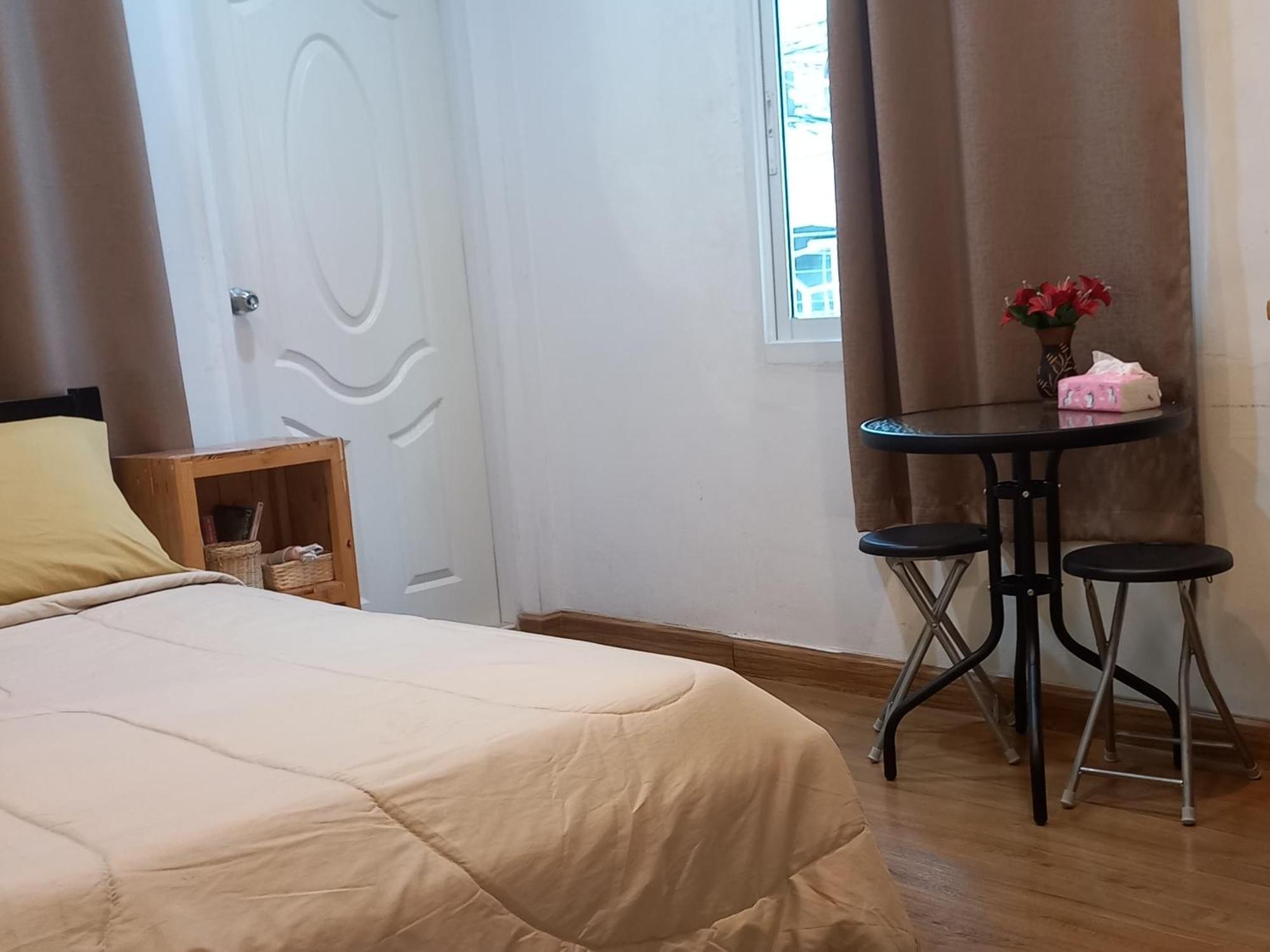 Happy Hostel Бангкок Экстерьер фото